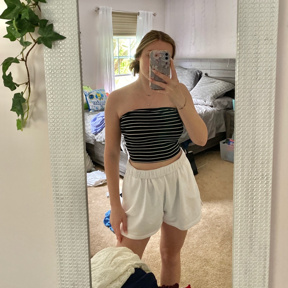 b/w tube top